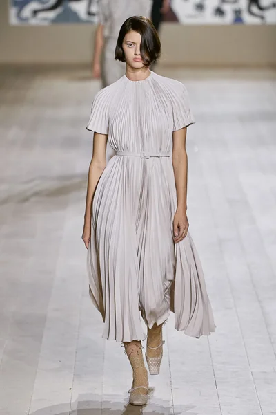 Look 41